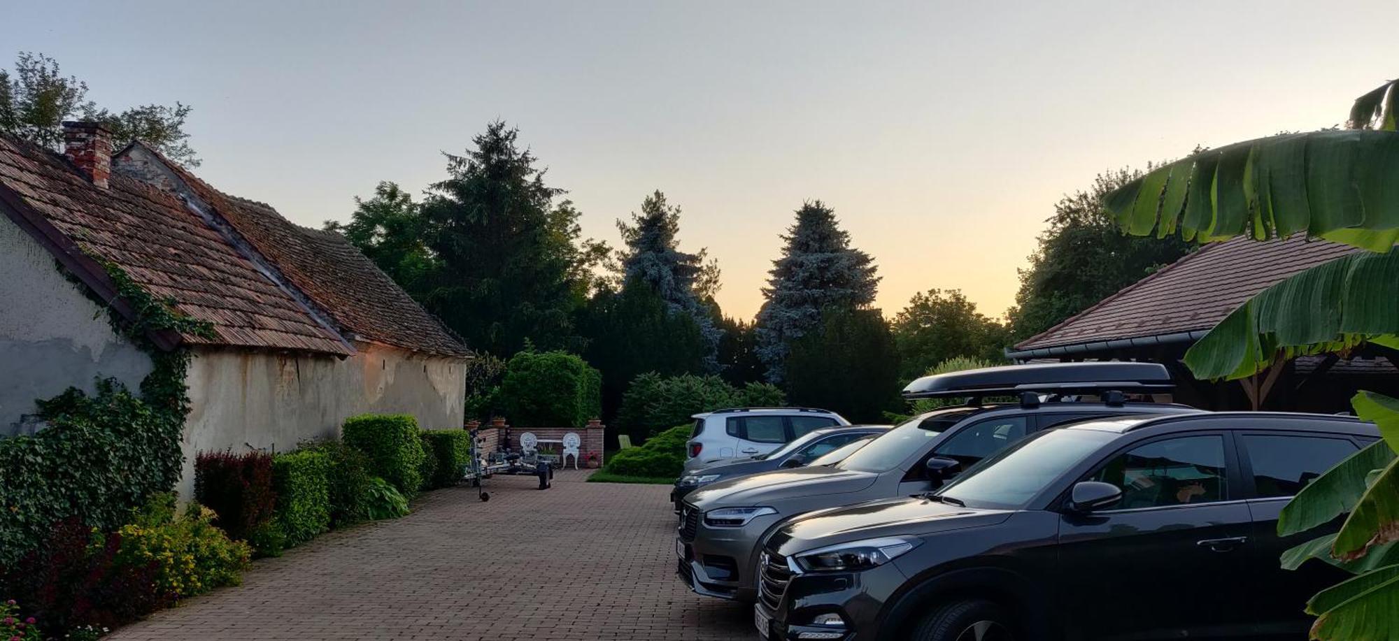 Korona Panzio Bed & Breakfast Balatonbereny Exterior photo