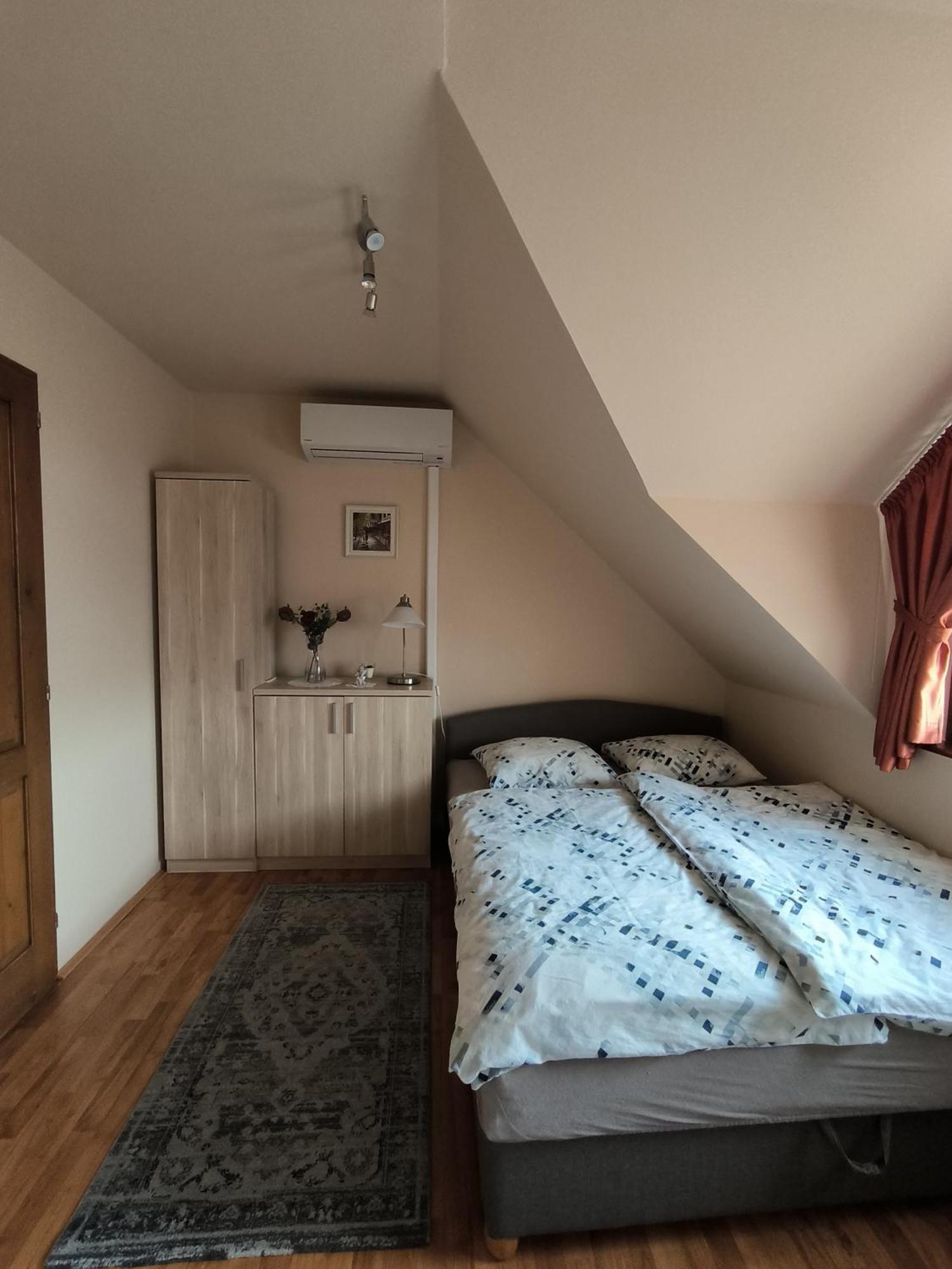 Korona Panzio Bed & Breakfast Balatonbereny Exterior photo